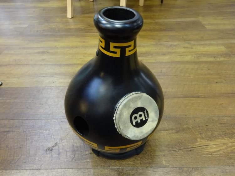 MEINL イボドラム（ファイバーグラス製の壺型打楽器）